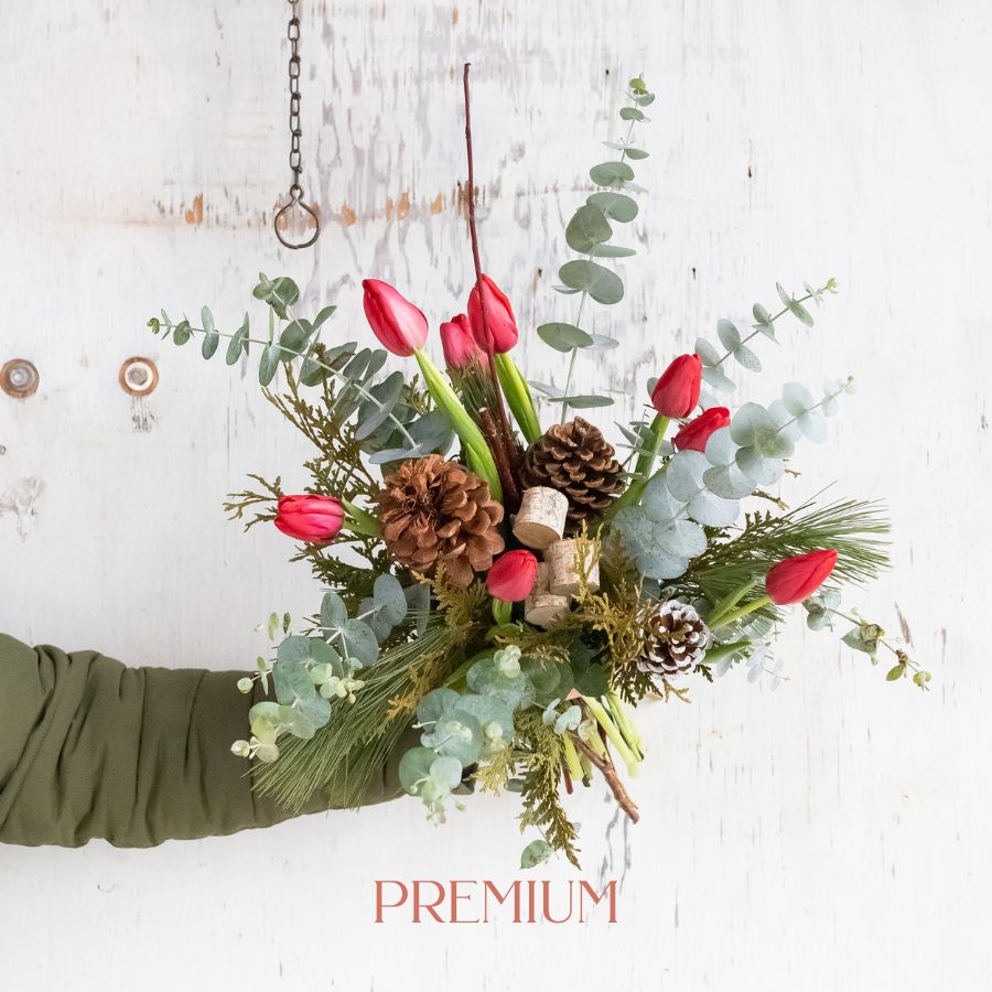 
                  
                    Winter Tulip Classic
                  
                